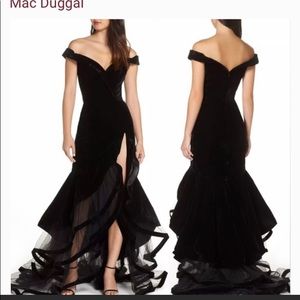 I never wore because it was too small for me  this dress fits on size 8 or 10